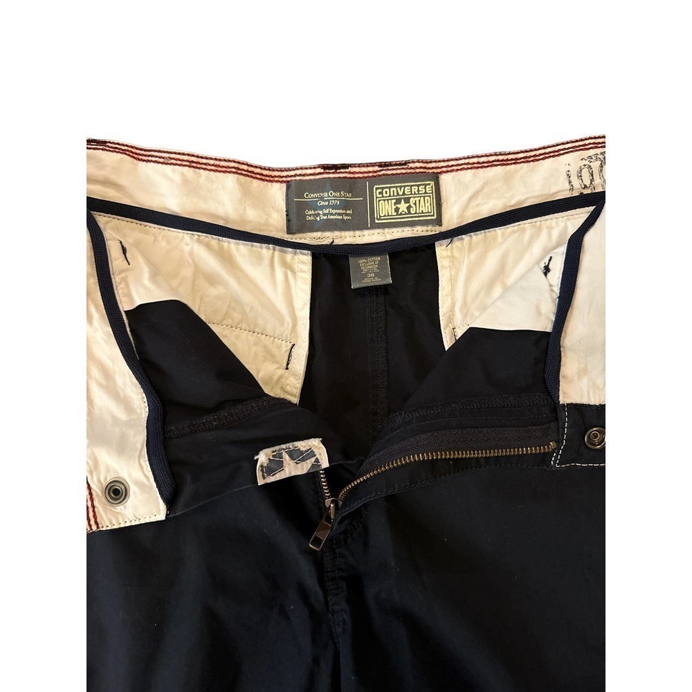 Converse Men’s Cotton Cargo Shorts in Navy Size 38 Pre-Owned - Picture 3 of 4